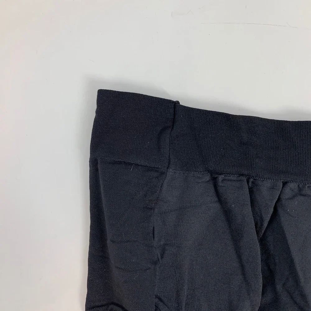 SPANX Mama Black Short Built-In Support‎ Cradles Bump Firms Butt Thighs Size B